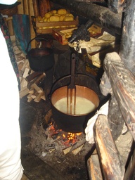 Oscypek Cheese-Making Workshop at a Moun — 1