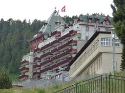 Cosy Mountain Guesthouse – 8 Rooms — 1