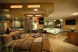 Boutique Design Hotel – 24 Rooms — 2