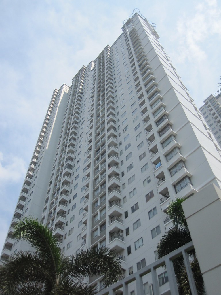 Backpacker Hostel – Dorms & Privates — 1