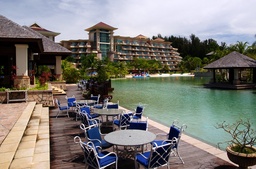 Seaside Family Resort – Kids Club & Pool — 2