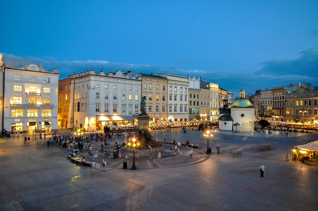 Krakow Old Town & Royal Castle Guided Wa — 1